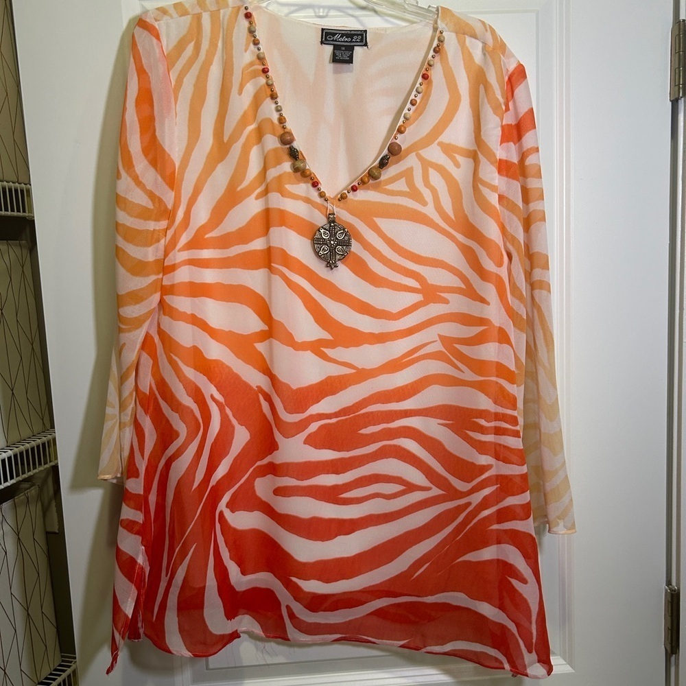 Metro Cream and White Relaxed Tunic with Embellished V-Neck